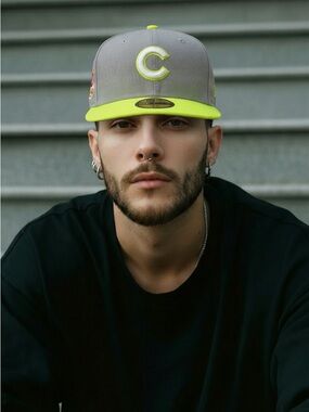 NWT New Era Fitted Gray Neon Chicago Cubs Baseball Cap 1962 Allstars- Size 7 1/4